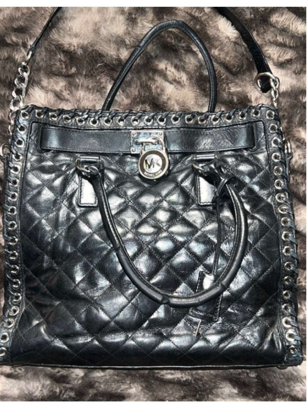 Women's Michael Kors Quilted Hippie Grommet Hamilton